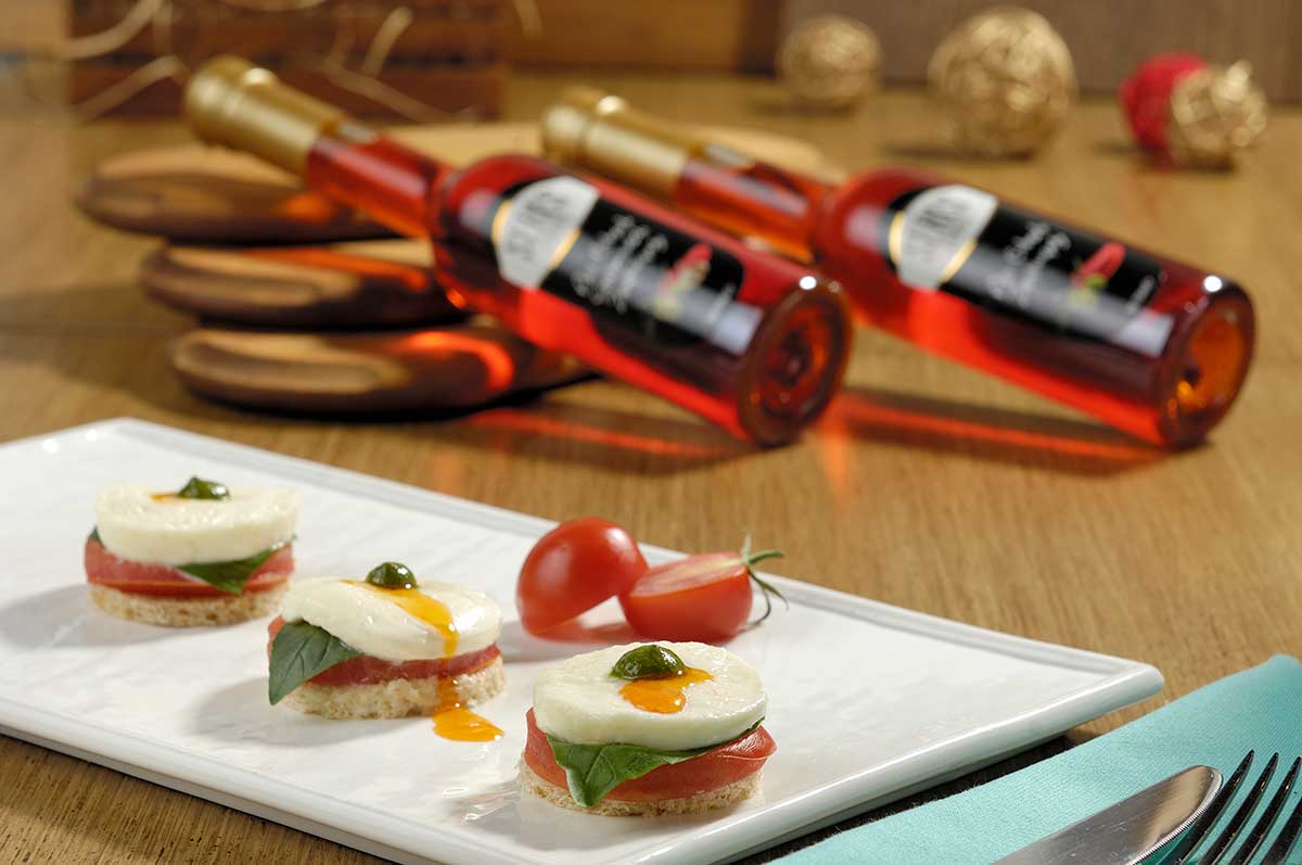 Featured image for “Mozzarella Caprese”